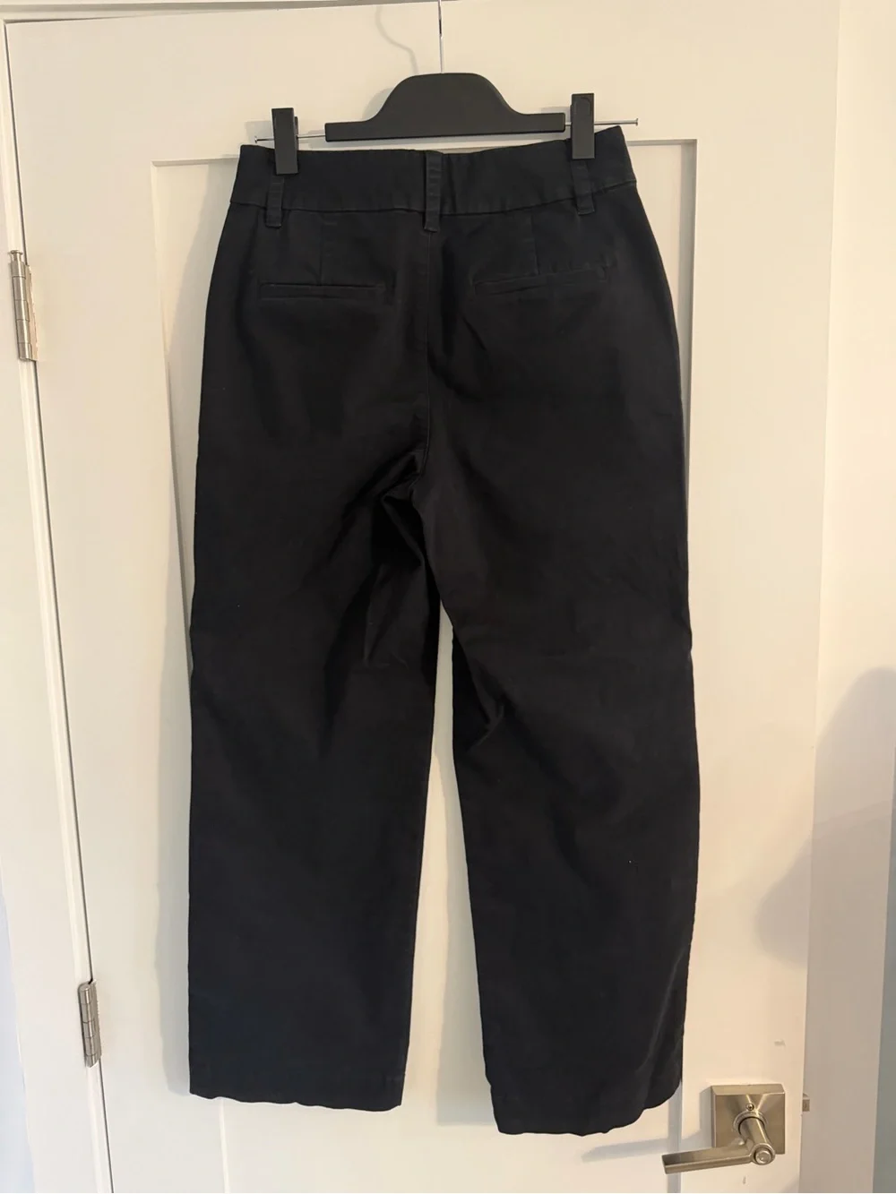 LOFT Black Straight-Leg Pants Size 2
